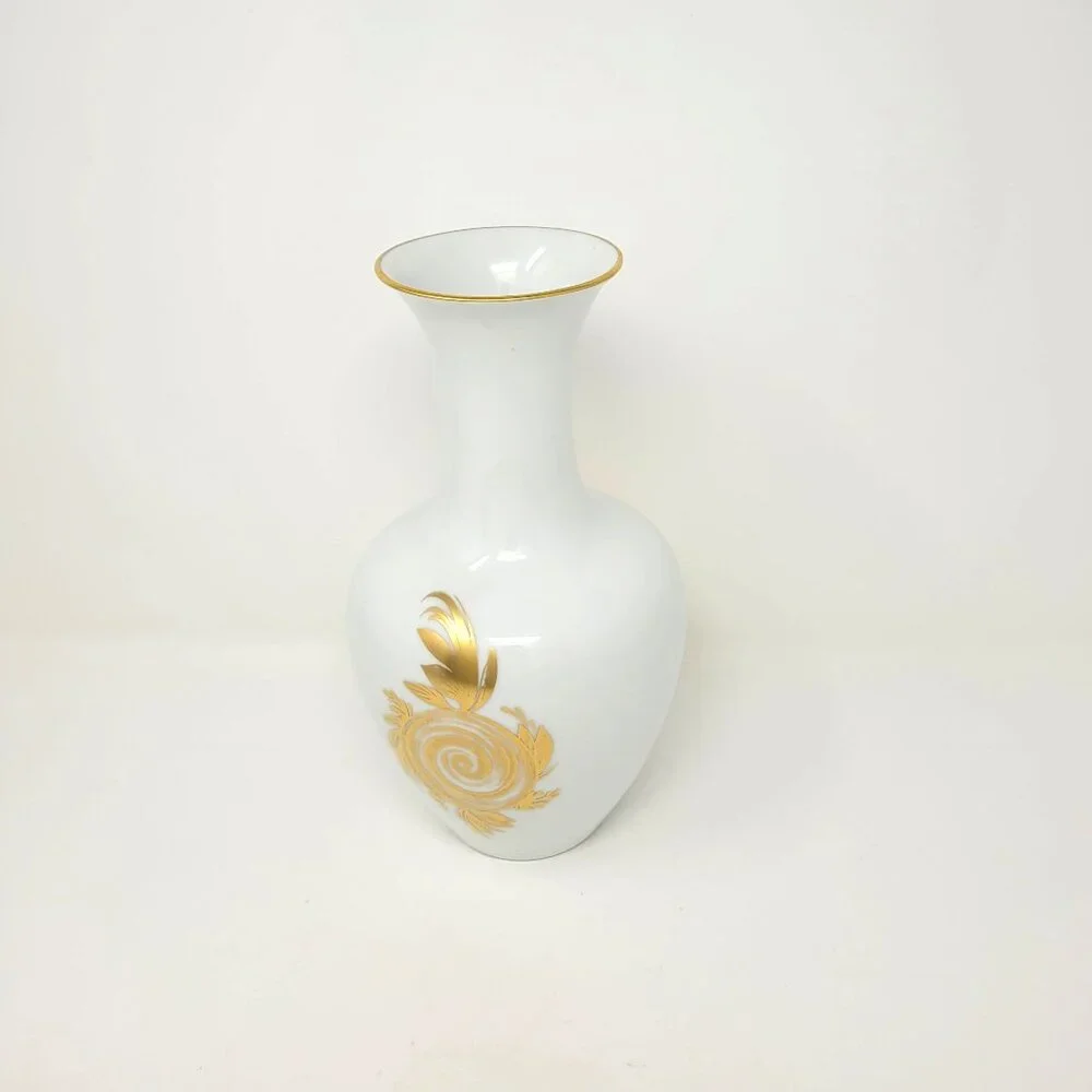 Vintage 1960s Hutschenreuther Germany White Gold Motif & Rim Vase Backstamp 10